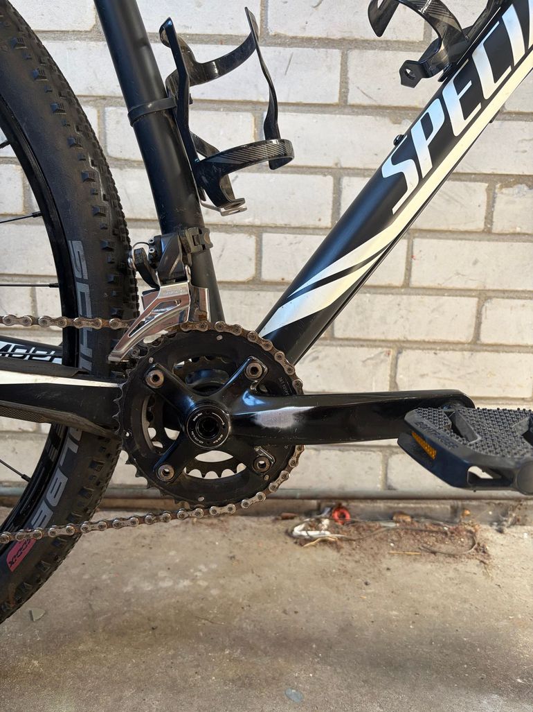 Specialized Stumpjumper Comp 29 2015 2015 Mountainbike usato, Nero — immagine 2 di 3
