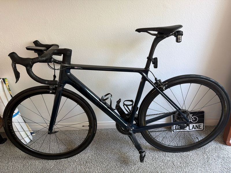 Used Canyon Ultimate CF SLX 8.0 Di2 2020 2020 Road & Gravel