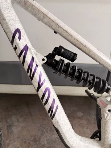 Used Canyon Torque DH CLLCTV 2025 2025 Mountainbike, White, 29, 27.5 — image 2 of 6