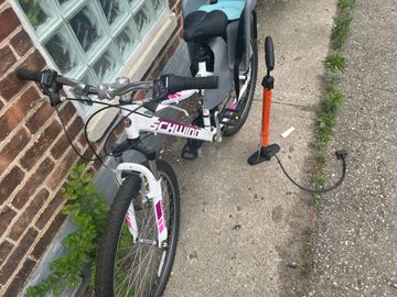 Used Schwinn Ranger Other SRAM - Mountainbike 2018 Mountainbike, Purple — image 3 of 3