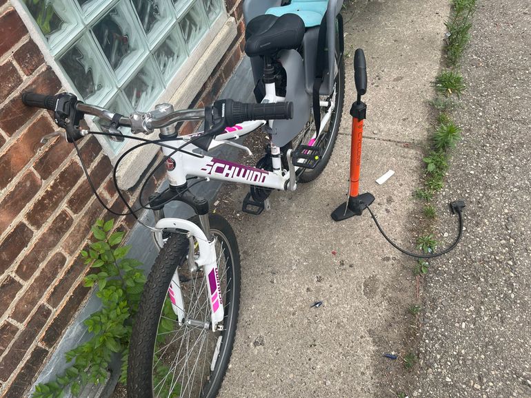 Used Schwinn Ranger Other SRAM - Mountainbike 2018 Mountainbike, Purple — image 3 of 3