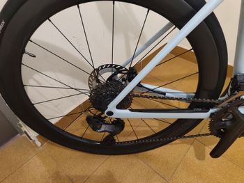 Używany Scott Addict 50 2025 2025 Road & Gravel — zdjęcie 15 z 16