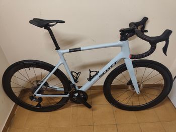 Tweedehands Scott Addict 50 2025 2025 Road & Gravel