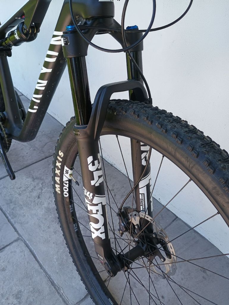 Brugt Canyon Lux CF 7 2021 2021 Mountainbike — billede 15 af 17