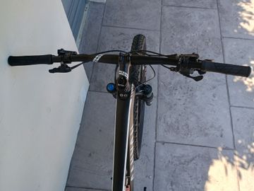 Używany Canyon Lux CF 7 2021 2021 Mountainbike — zdjęcie 10 z 17