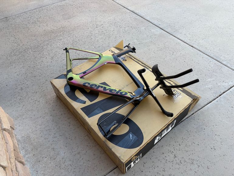 Used Cervélo P5 Frameset 2023 Frameset 2023 Road & Gravel, Purple — image 4 of 9
