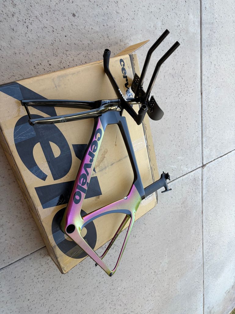 Used Cervélo P5 Frameset 2023 Frameset 2023 Road & Gravel, Purple — image 5 of 9