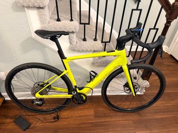 Used BMC Roadmachine 01 AMP ONE 2024 2024 Road & Gravel, Green — image 2 of 8