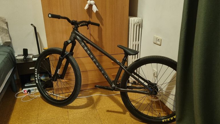 Used Commencal ABSOLUT 2023 2023 Mountainbike, Light Gray, 26 — image 2 of 20