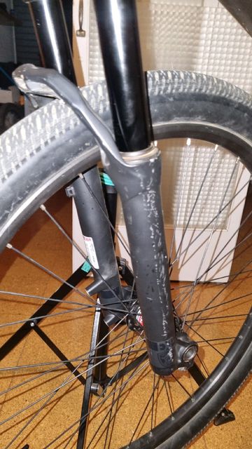 Used Commencal ABSOLUT 2023 2023 Mountainbike, Light Gray, 26 — image 24 of 25