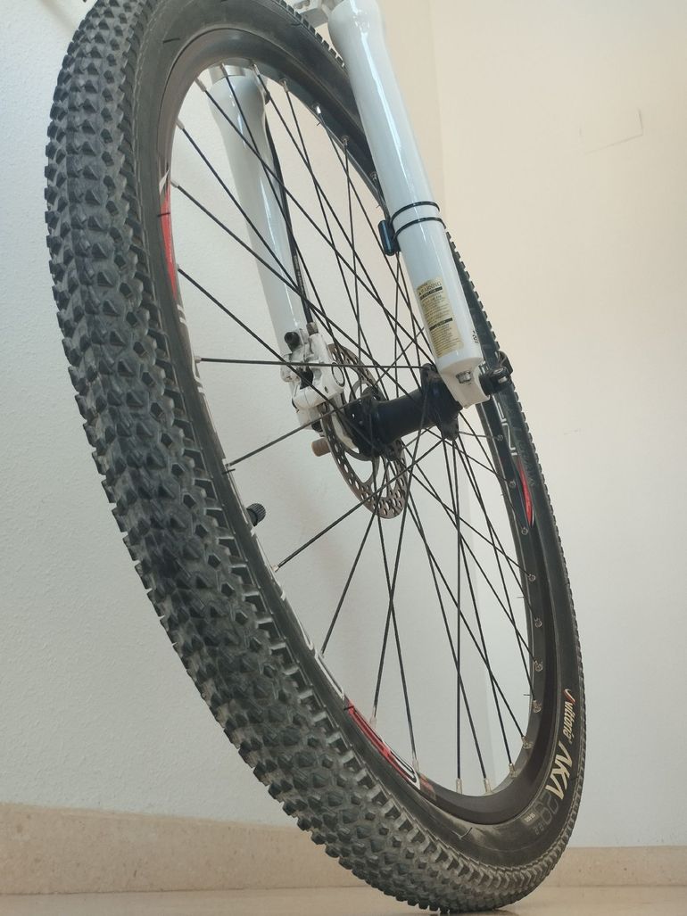 Gebrauchtes B pro Custom Shimano Deore XT 2016 Mountainbike, Grün — Bild 9 von 9