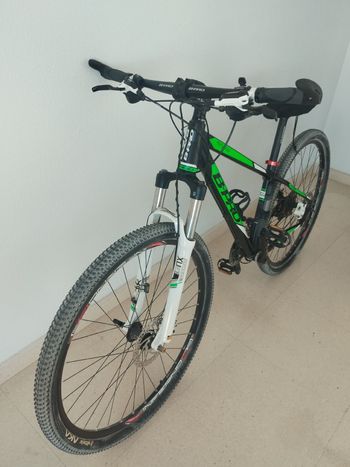 Gebrauchtes B pro Custom Shimano Deore XT 2016 Mountainbike, Grün — Bild 5 von 9