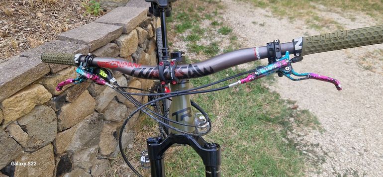 Used Nb Custom Shimano Deore XT 2022 Mountainbike, Light Gray — image 6 of 6