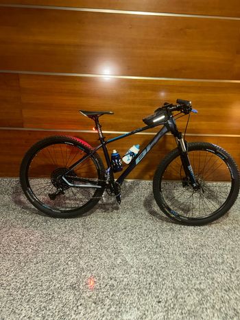 Tweedehands BH EXPERT 5.0 2025 2025 MTB