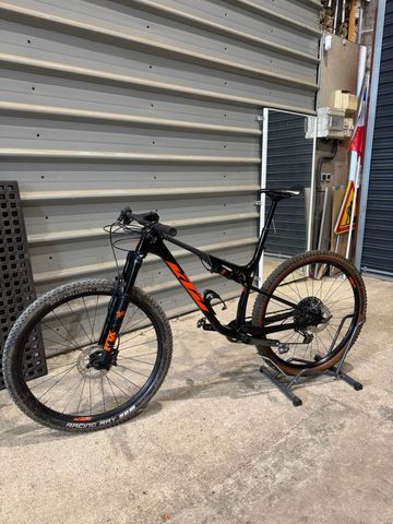 Used KTM Scarp Shimano XTR 2023 Mountainbike, Black — image 2 of 3