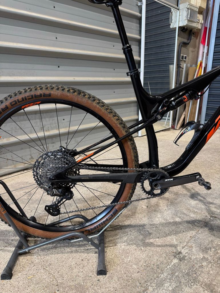 Tweedehands KTM Scarp Shimano XTR 2023 Mountainbike — afbeelding 3 van 3