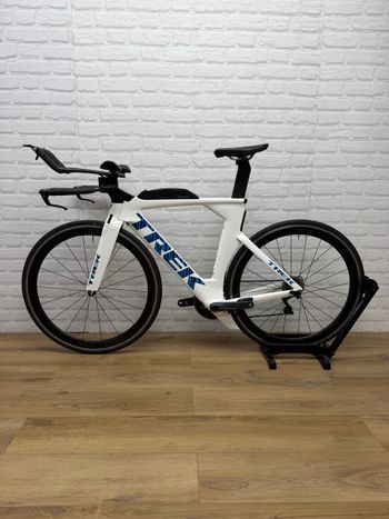 Used Trek Speed Concept 2020 2020 Road & Gravel, White — image 4 of 6