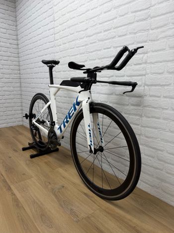 Used Trek Speed Concept 2020 2020 Road & Gravel, White — image 2 of 6