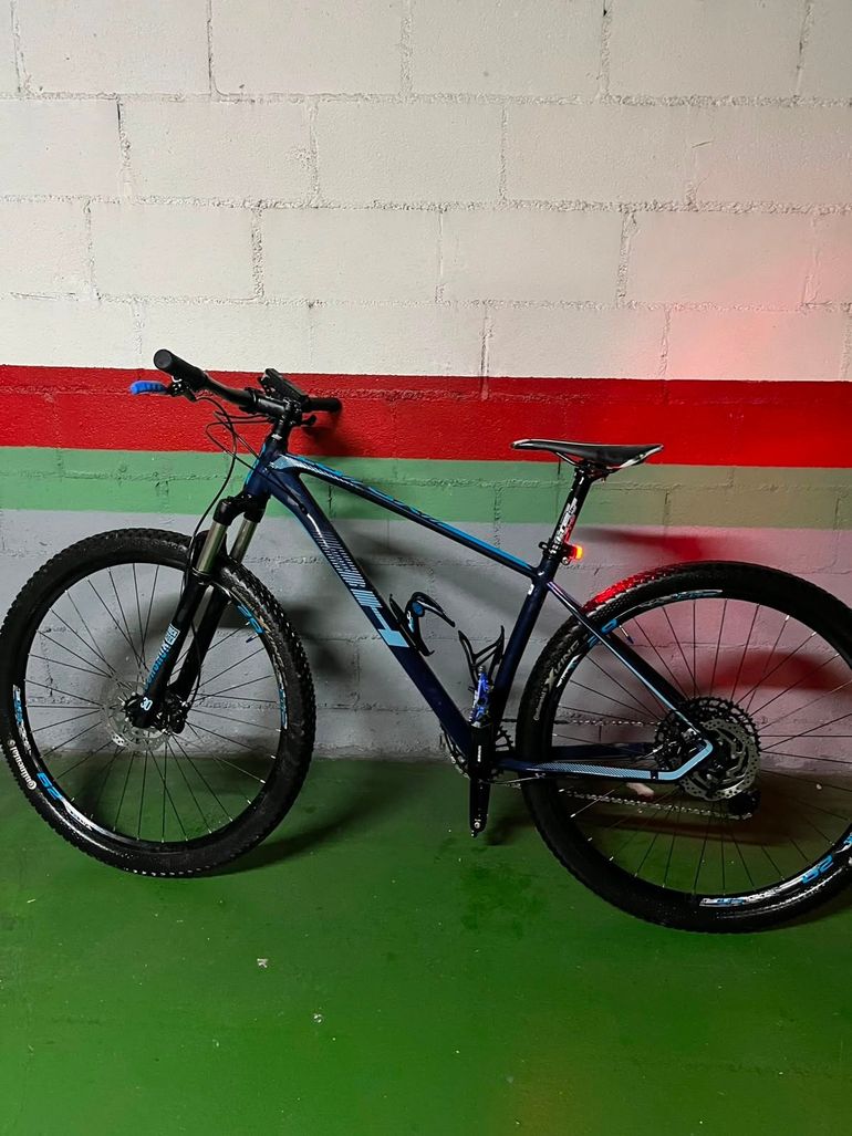 Used BH EXPERT 5.0 2025 2025 Mountainbike, Black — image 6 of 6