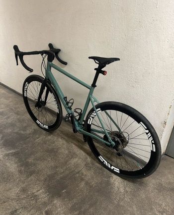 Van rysel Gravelbike Gravel Discovery AF Microshift Acolyte 1x8 Grün 2026 2026 Road & Gravel d'occasion