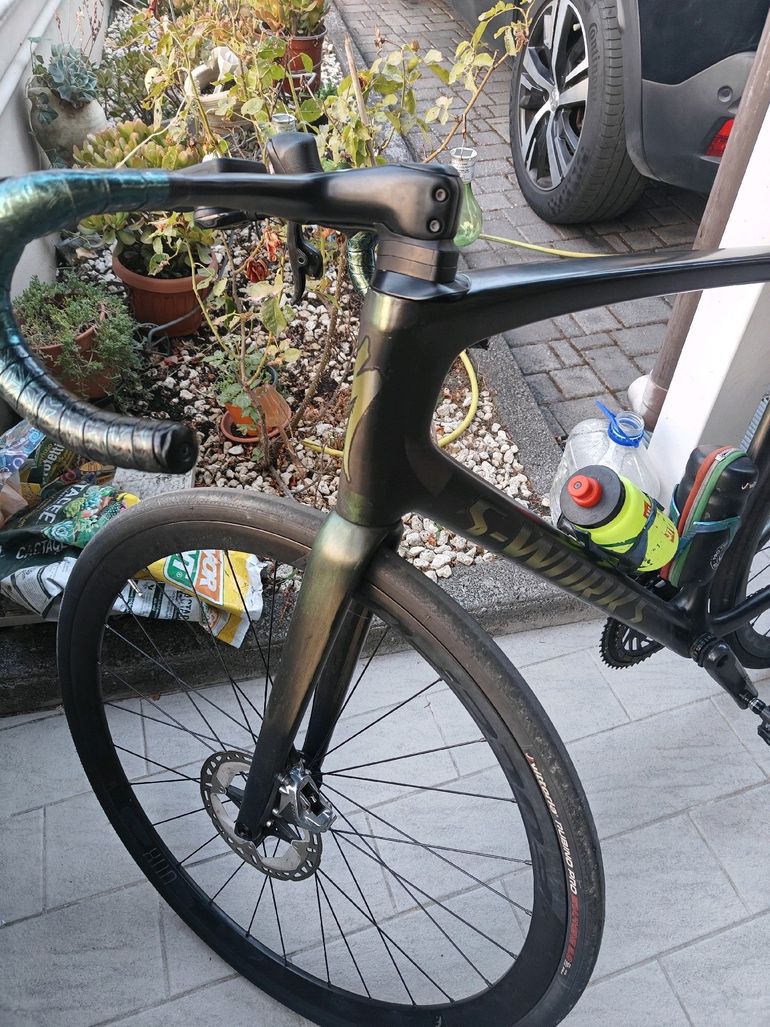 Used Specialized S Works Custom SRAM Red eTap AXS 2022 Road & Gravel, Green — image 15 of 16