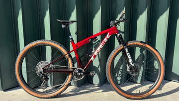 Tweedehands Trek Supercaliber SLR 9.9 Flight Attendant Gen 2 2025 2025 MTB