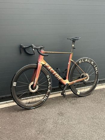 Factor Ostro Shimano Ultegra Di2 2026 Road & Gravel de segunda mano, Morado — imagen 3 de 3