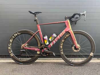 Factor Ostro Shimano Ultegra Di2 2026 Road & Gravel d'occasion