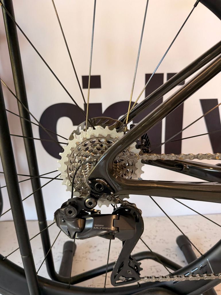 Gebrauchtes Cannondale Supersix Shimano Ultegra Di2 2025 Road & Gravel, Hellgrau — Bild 2 von 11