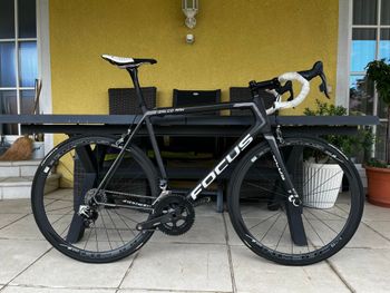 Focus IZALCO MAX RED eTap 2018 2018 Road & Gravel usato