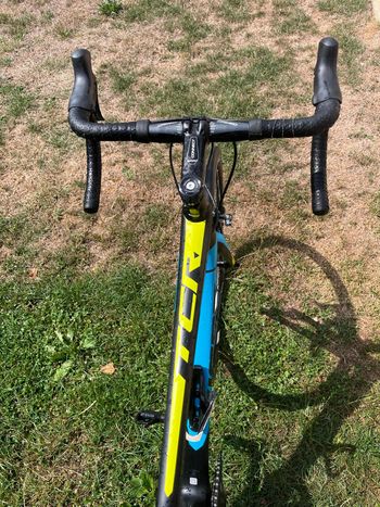 Used Giant Tcr Shimano Tiagra 2018 Road & Gravel, Black — image 4 of 8