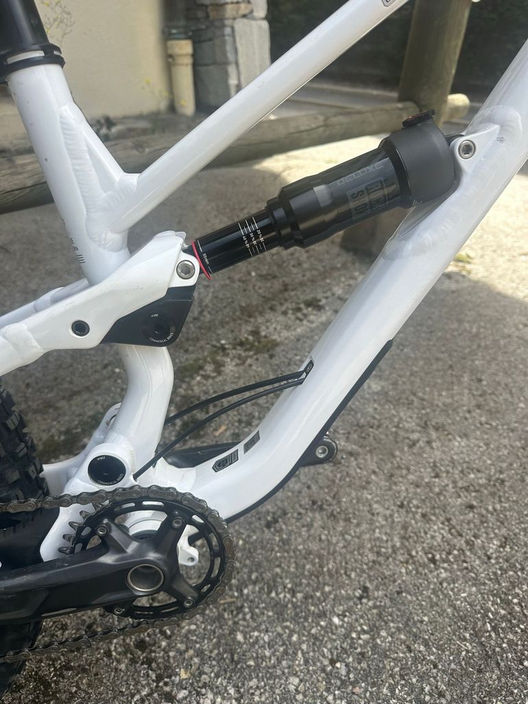 Tweedehands Commencal CLASH 2026 2026 Mountainbike — afbeelding 2 van 6