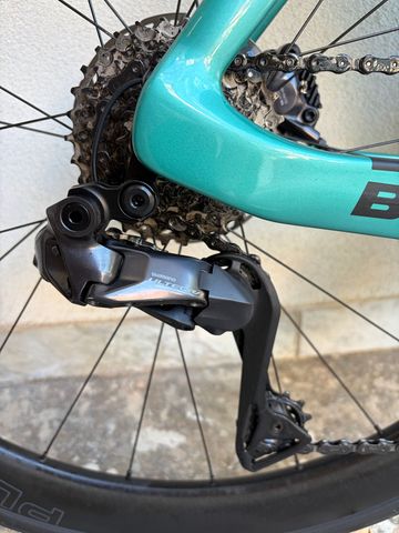 Brugt Bianchi Oltre Comp Ultegra Di2 2025 2025 Road & Gravel — billede 5 af 12
