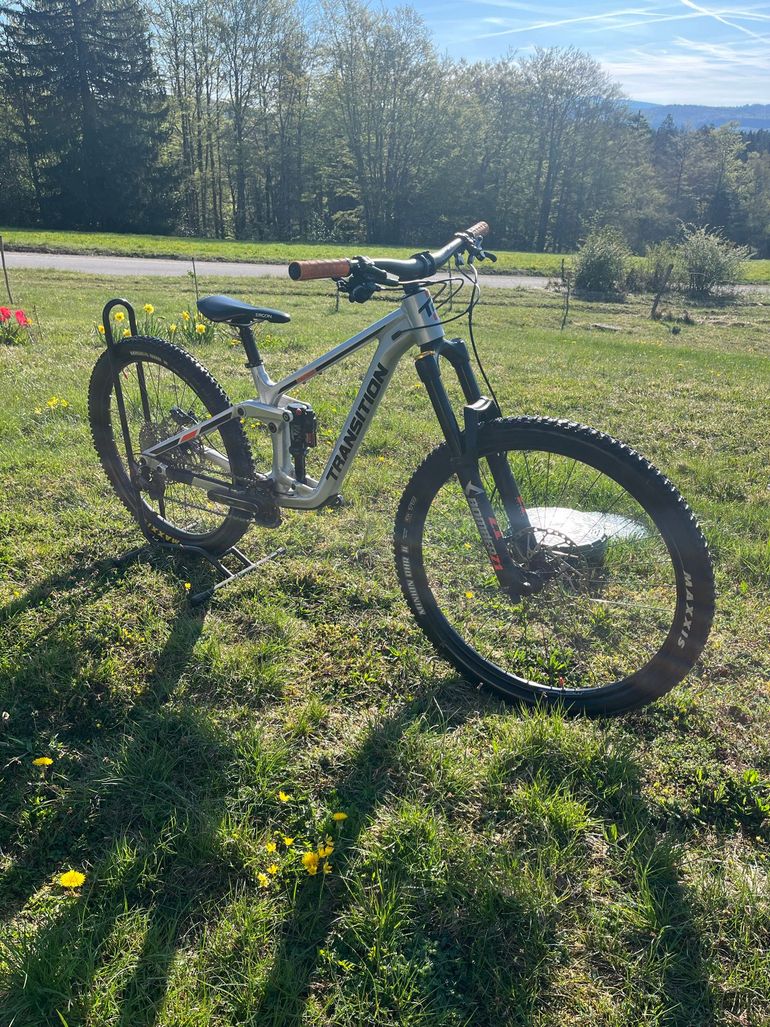 Transition Patrol Shimano Deore 2021 Mountainbike d'occasion — image 2 sur 12