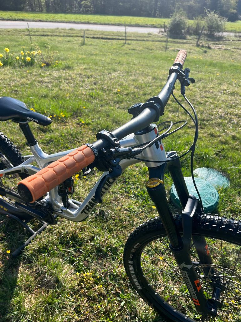 Transition Patrol Shimano Deore 2021 Mountainbike d'occasion — image 11 sur 12