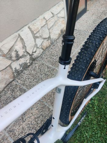 Used Orbea OMX Custom 2024 Mountainbike, White — image 8 of 8