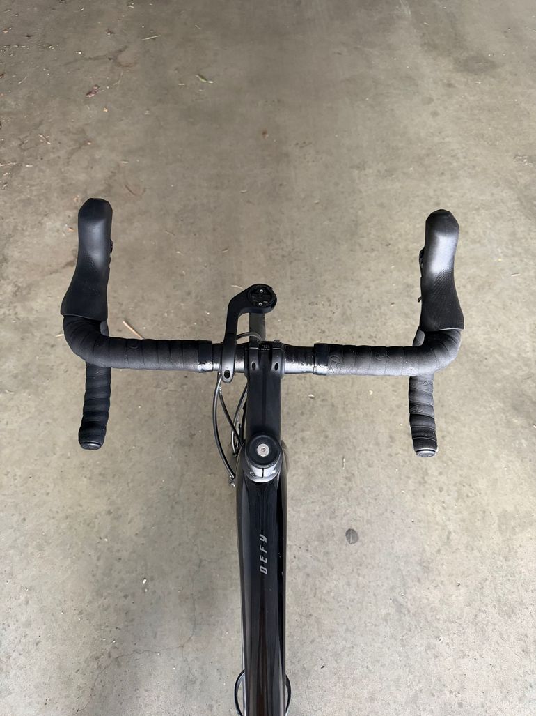 Giant Defy, Advanced 2 2021 2021 Road & Gravel usato, Nero — immagine 3 di 3