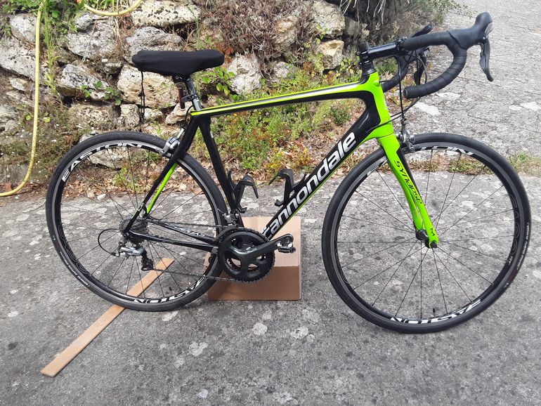 Używany Cannondale Synapse 700 HM 2018 Road & Gravel — zdjęcie 2 z 3
