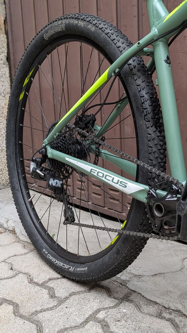 Used Focus Custom SRAM NX 2017 Mountainbike, Green — image 3 of 9