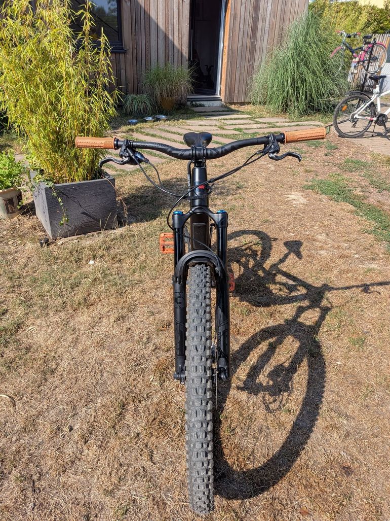 Gebrauchtes Santa Cruz Bronson SRAM GX Eagle 2024 Mountainbike, Schwarz — Bild 4 von 5
