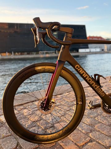 Použité Cannondale SuperSix EVO SRAM Red eTap AXS 2023 Road & Gravel — obrázek 2 z 6