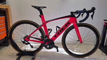 Gebrauchtes Trek Madone 9.0 2018 2018 Road & Gravel