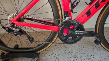 Used Trek Madone 9.0 2018 2018 Road & Gravel, Purple — image 3 of 10