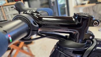 Gebrauchtes Trek Madone 9.0 2018 2018 Road & Gravel, Violett — Bild 6 von 10