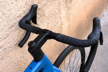 Used BMC Roadmachine TWO 2024 2024 Road & Gravel, Blue — image 8 of 27