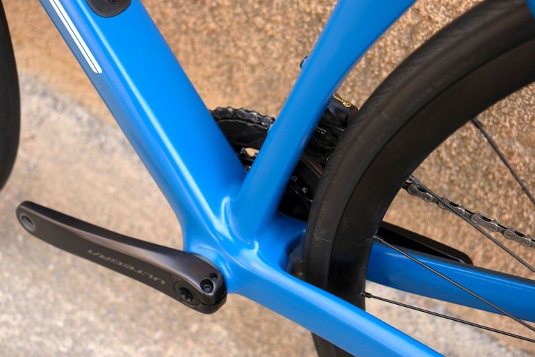 Used BMC Roadmachine TWO 2024 2024 Road & Gravel, Blue — image 22 of 27