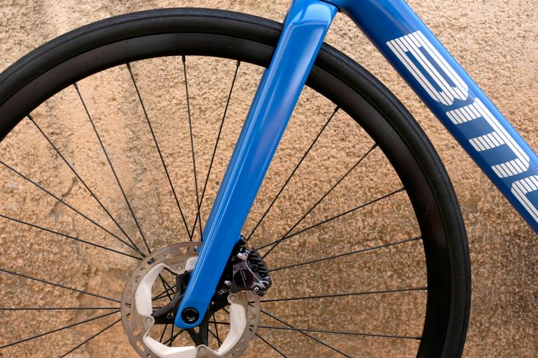Used BMC Roadmachine TWO 2024 2024 Road & Gravel, Blue — image 24 of 27