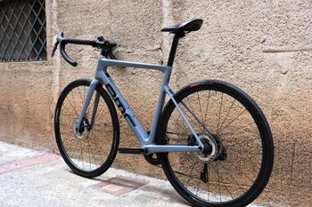 BMC Teammachine SLR TWO 2026 2026 Road & Gravel usato, Grigio chiaro — immagine 13 di 19