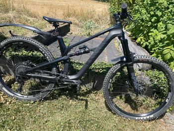 Used Canyon Spectral CF 7.0 2020 2020 MTB