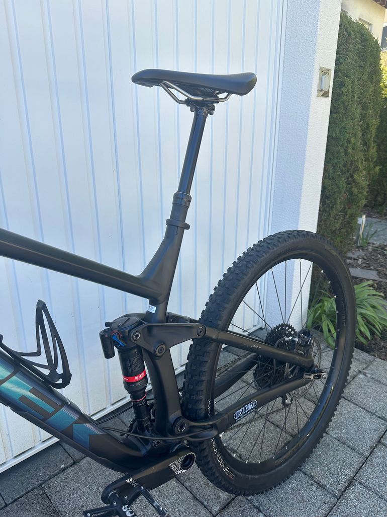 Käytetty Trek Slash 8 2019 2019 Mountainbike — kuva 7 / 13